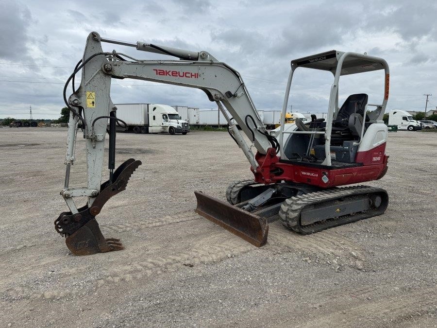2020 Takeuchi TB240 Mini Excavator