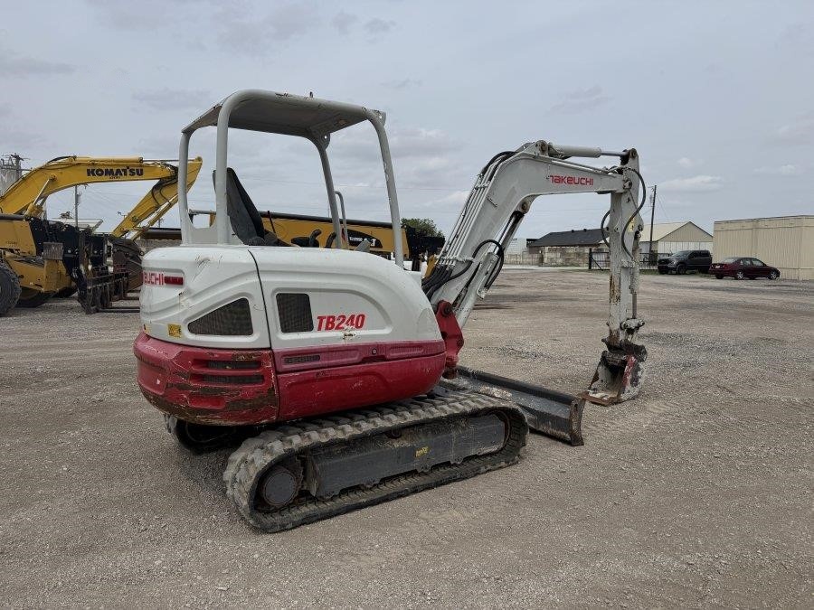 2020 Takeuchi TB240 Mini Excavator - Image 5