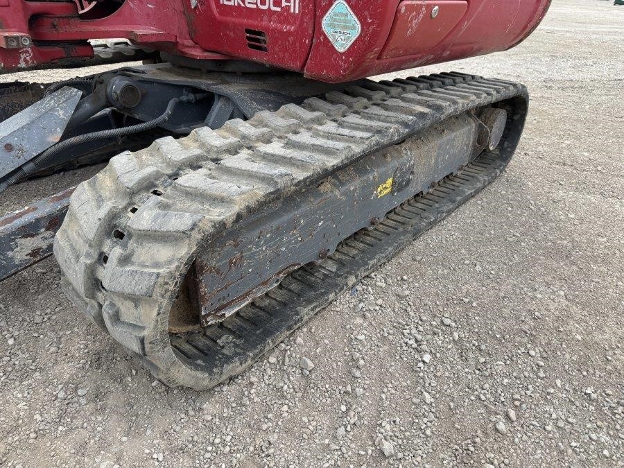 2020 Takeuchi TB240 Mini Excavator - Image 11