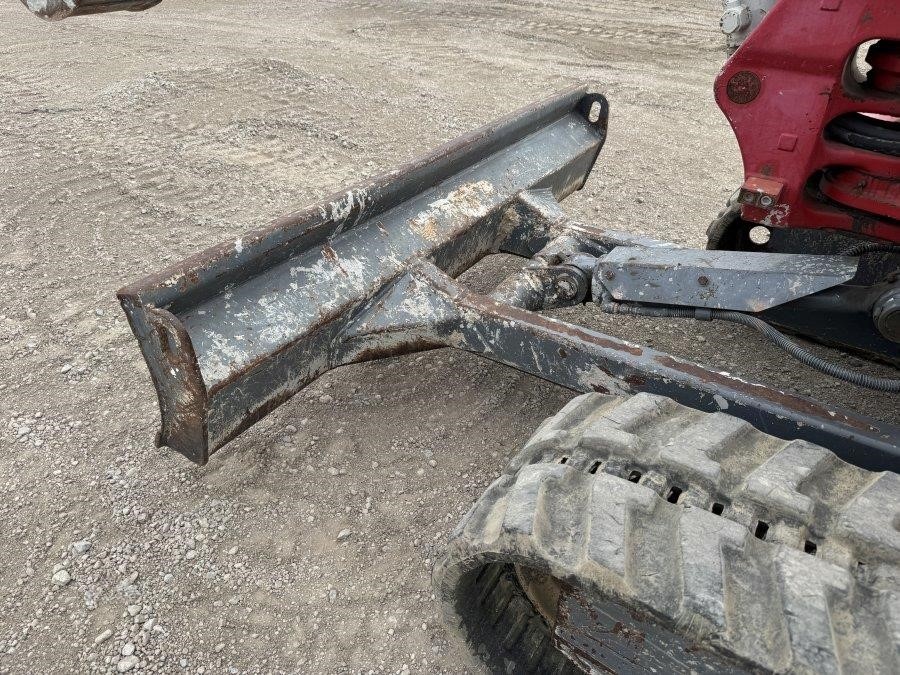 2020 Takeuchi TB240 Mini Excavator - Image 18