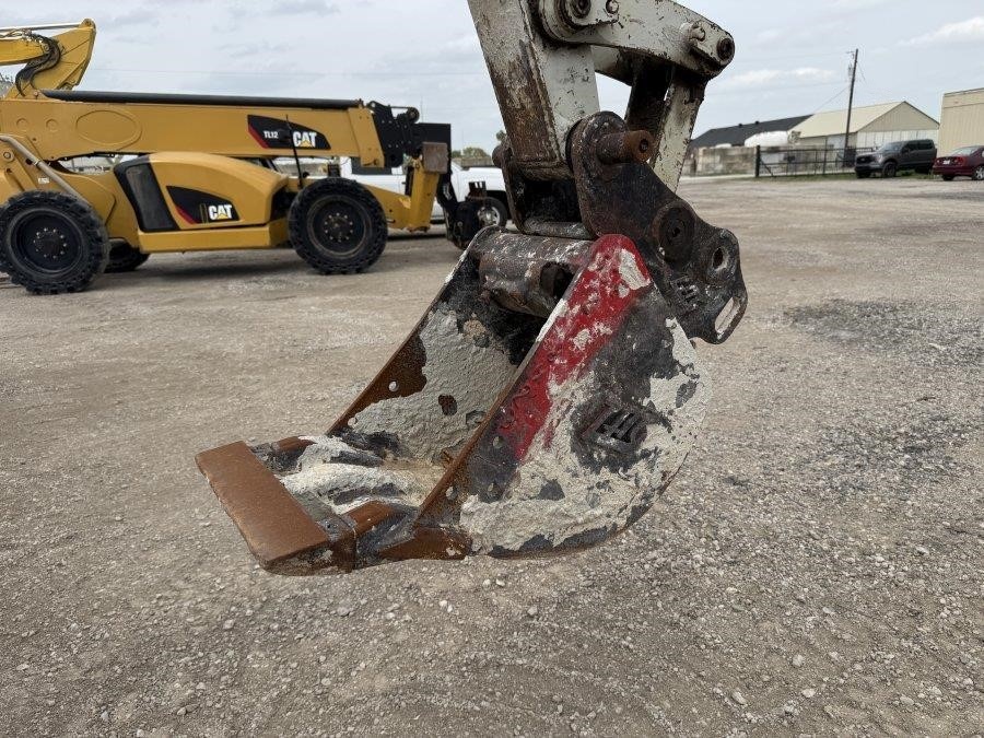 2020 Takeuchi TB240 Mini Excavator - Image 23