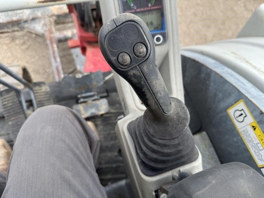 2020 Takeuchi TB240 Mini Excavator - Image 30