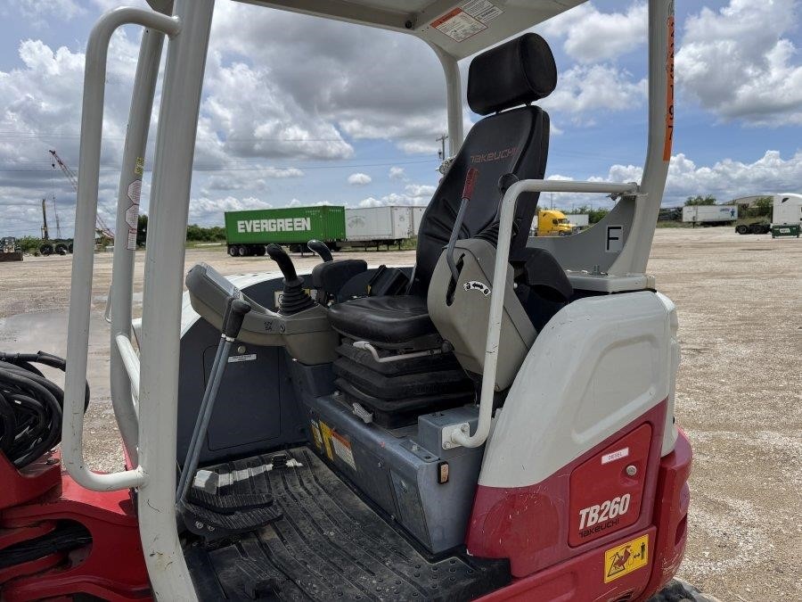 2022 Takeuchi TB260 Mini Excavator - Image 30