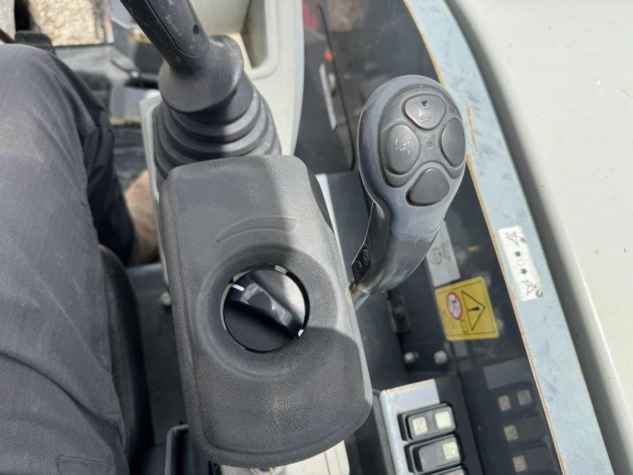 2022 Takeuchi TB260 Mini Excavator - Image 35