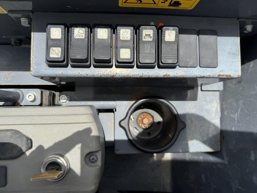 2022 Takeuchi TB260 Mini Excavator - Image 37