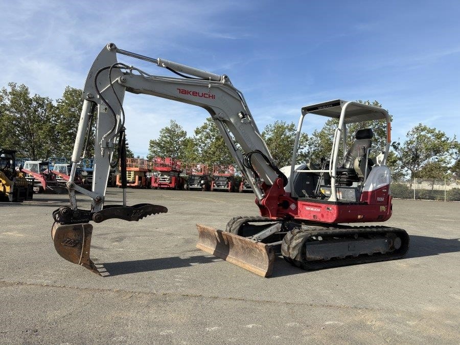 2020 Takeuchi TB260 Hydraulic Excavator