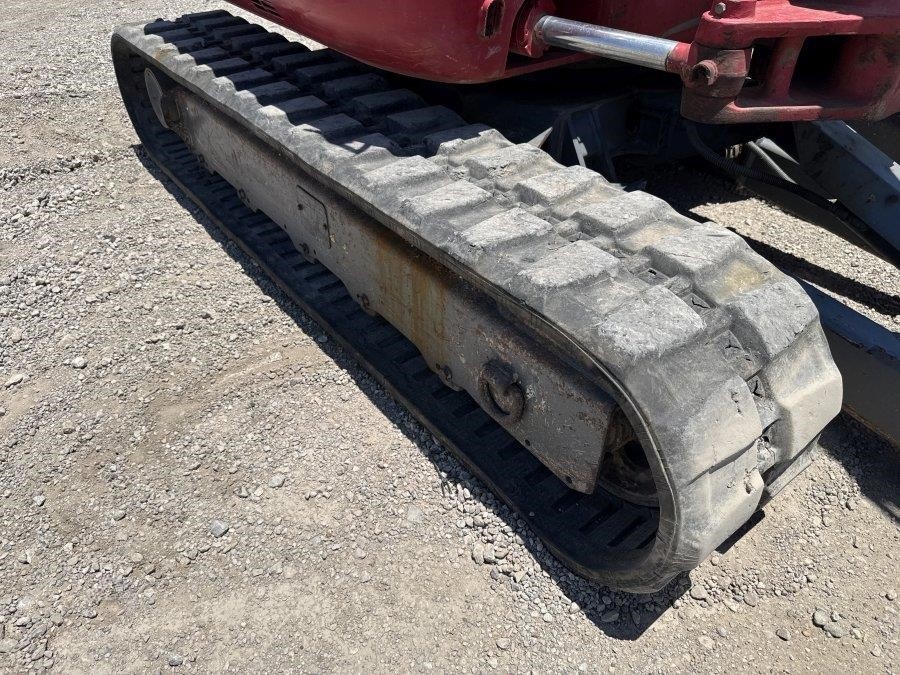 2019 Takeuchi TB260 Hydraulic Excavator - Image 16