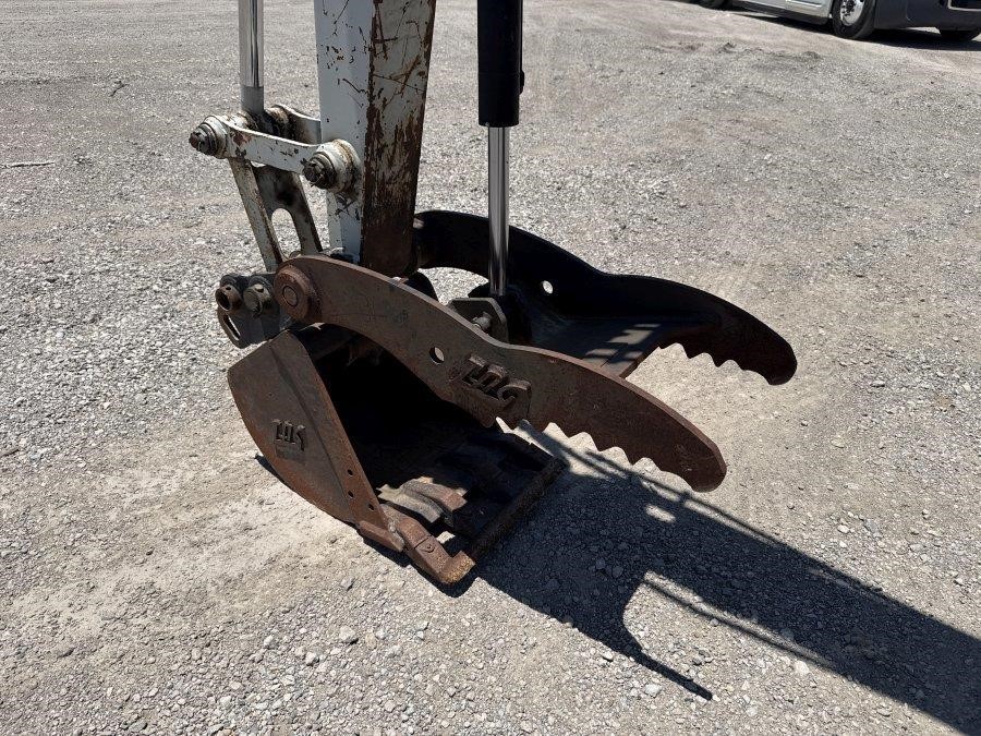 2019 Takeuchi TB260 Hydraulic Excavator - Image 29