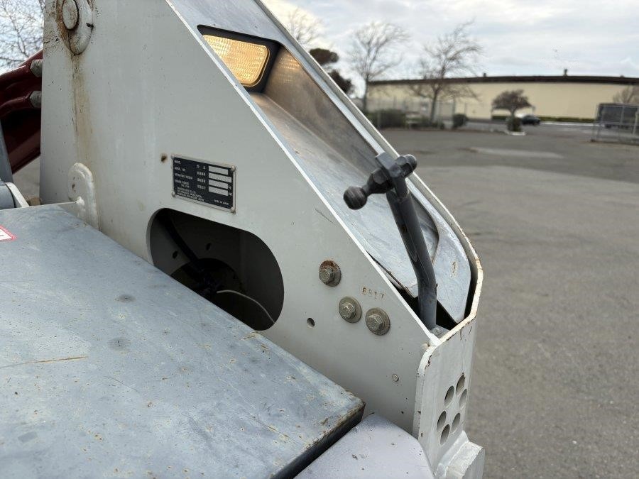 2019 Takeuchi TL8 Compact Track Loader - Image 28