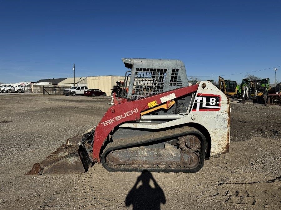 2019 Takeuchi TL8 Compact Track Loader - Image 2