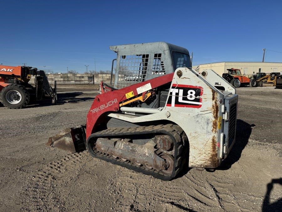 2019 Takeuchi TL8 Compact Track Loader - Image 3