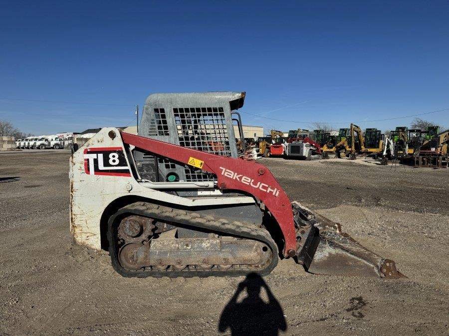 2019 Takeuchi TL8 Compact Track Loader - Image 6
