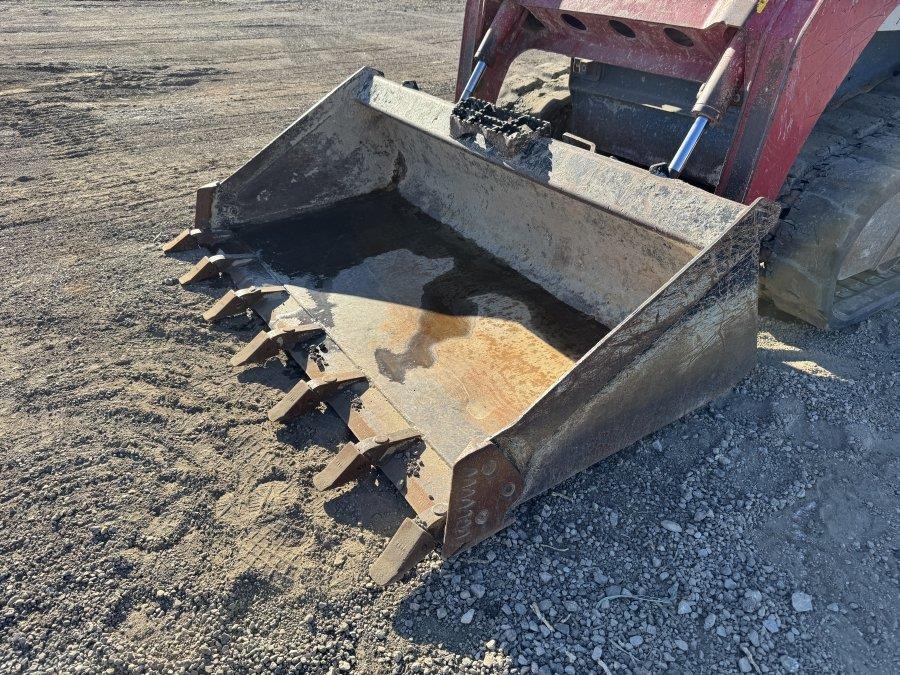 2019 Takeuchi TL8 Compact Track Loader - Image 21