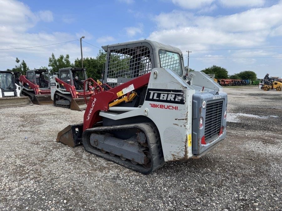2021 Takeuchi TL8R2 Compact Track Loader - Image 3
