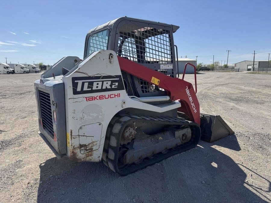 2021 Takeuchi TL8R2 Compact Track Loader - Image 5