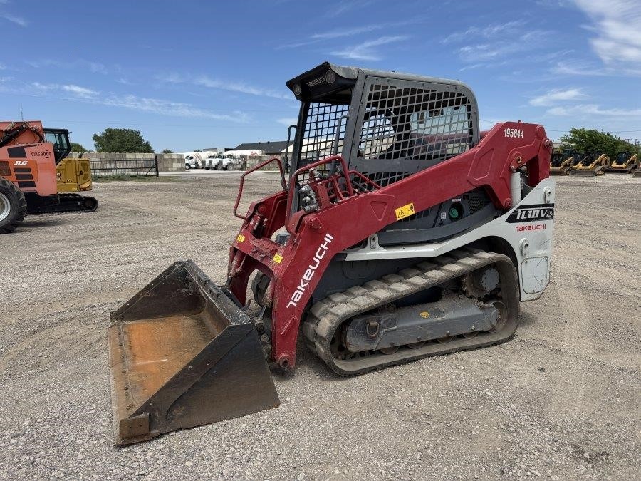 2020 Takeuchi TL10V2 Compact Track Loader