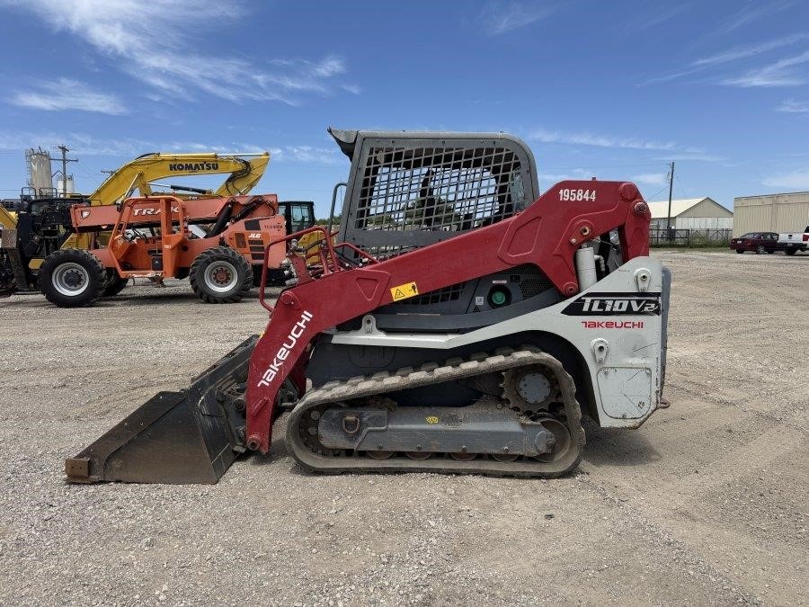2020 Takeuchi TL10V2 Compact Track Loader - Image 2
