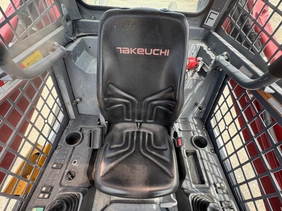 2020 Takeuchi TL10V2 Compact Track Loader - Image 35