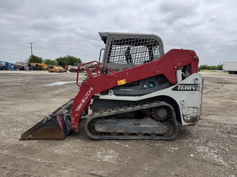 2020 Takeuchi TL10V2 Compact Track Loader - Image 2