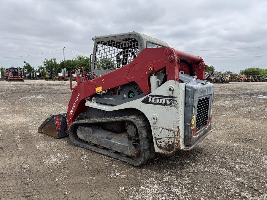 2020 Takeuchi TL10V2 Compact Track Loader - Image 3
