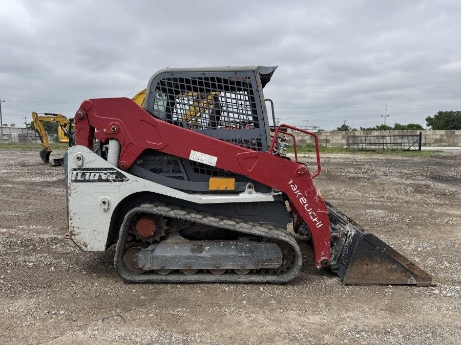 2020 Takeuchi TL10V2 Compact Track Loader - Image 6