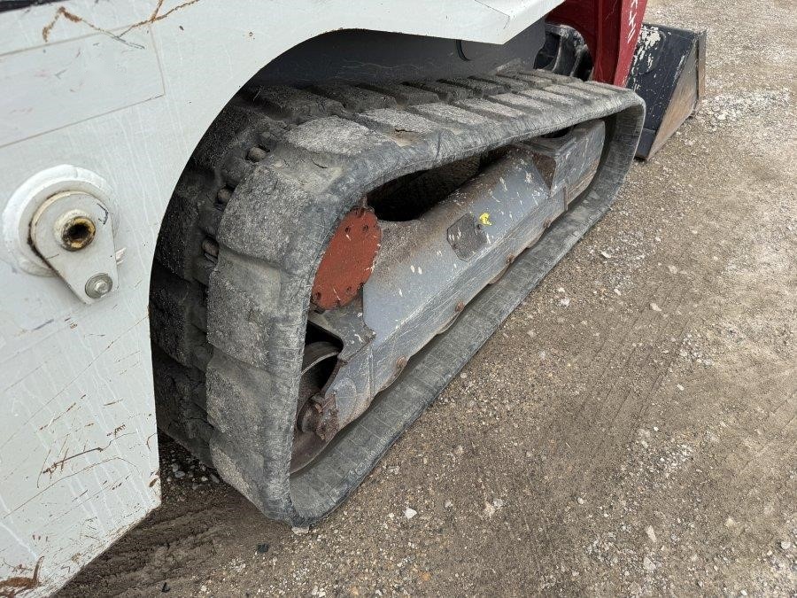 2020 Takeuchi TL10V2 Compact Track Loader - Image 17