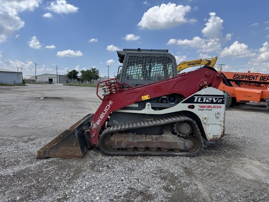 2020 Takeuchi TL12V2-CR Compact Track Loader - Image 2