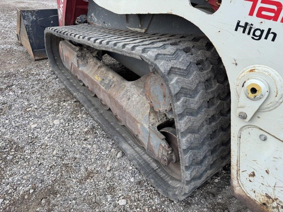 2020 Takeuchi TL12V2-CR Compact Track Loader - Image 9