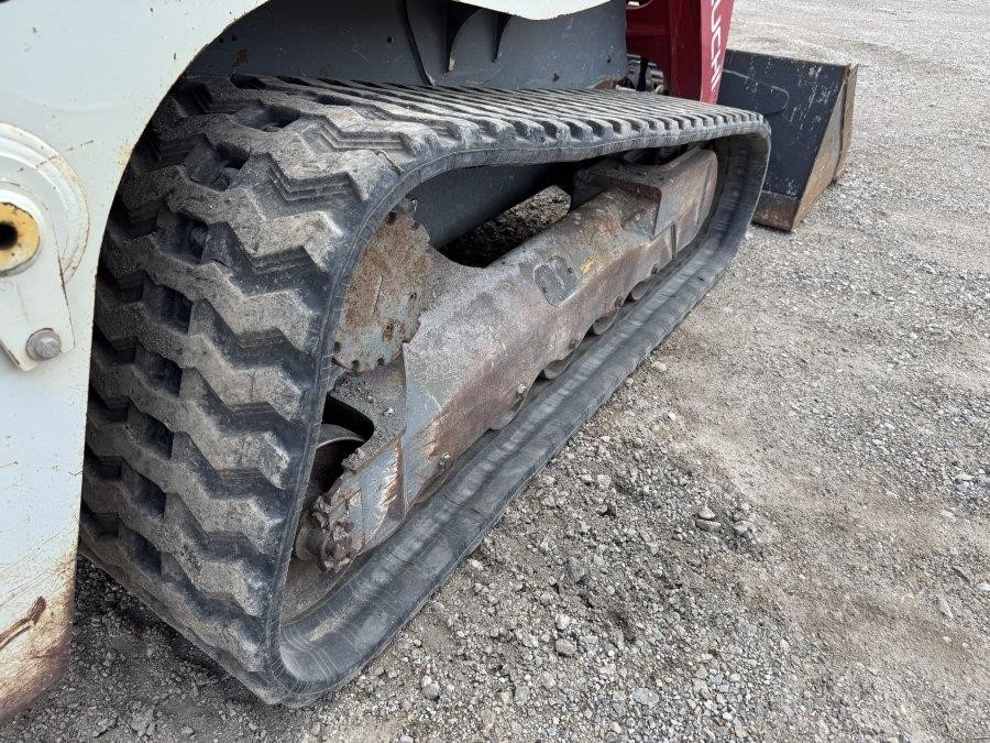 2020 Takeuchi TL12V2-CR Compact Track Loader - Image 16