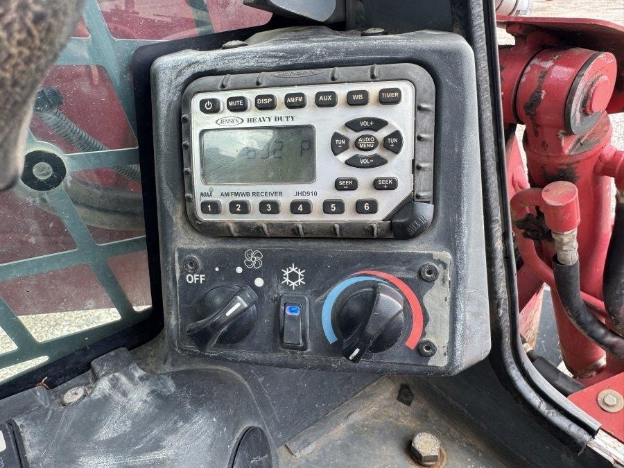 2020 Takeuchi TL12V2-CR Compact Track Loader - Image 37