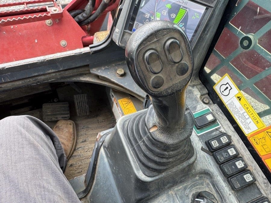 2020 Takeuchi TL12V2-CR Compact Track Loader - Image 39