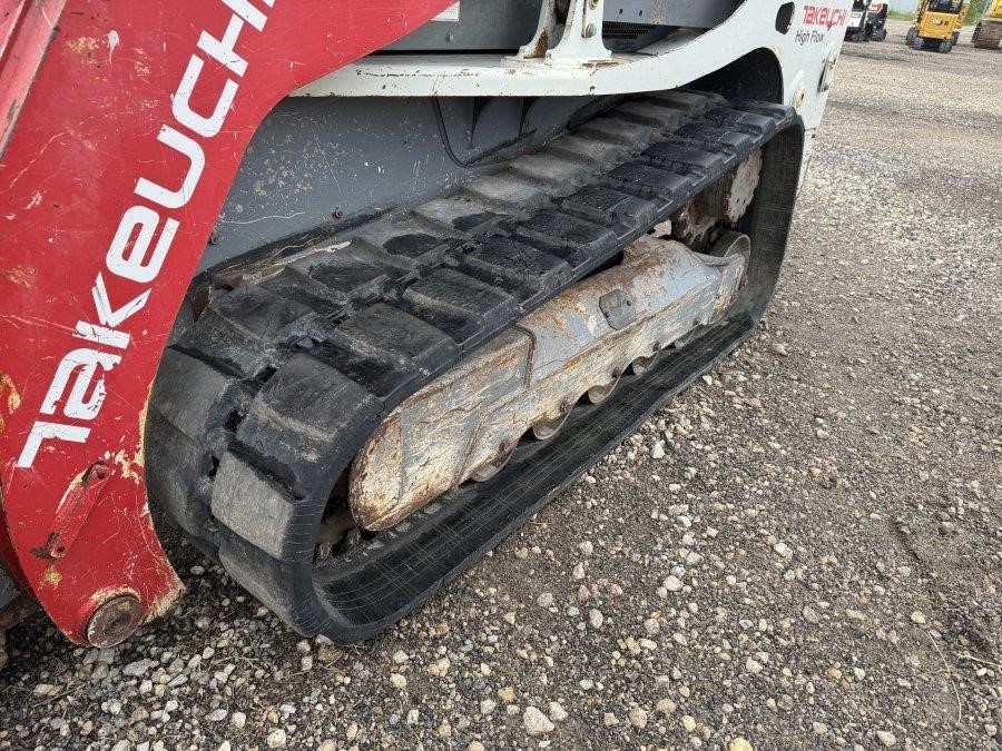 2020 Takeuchi TL12V2 Compact Track Loader - Image 14