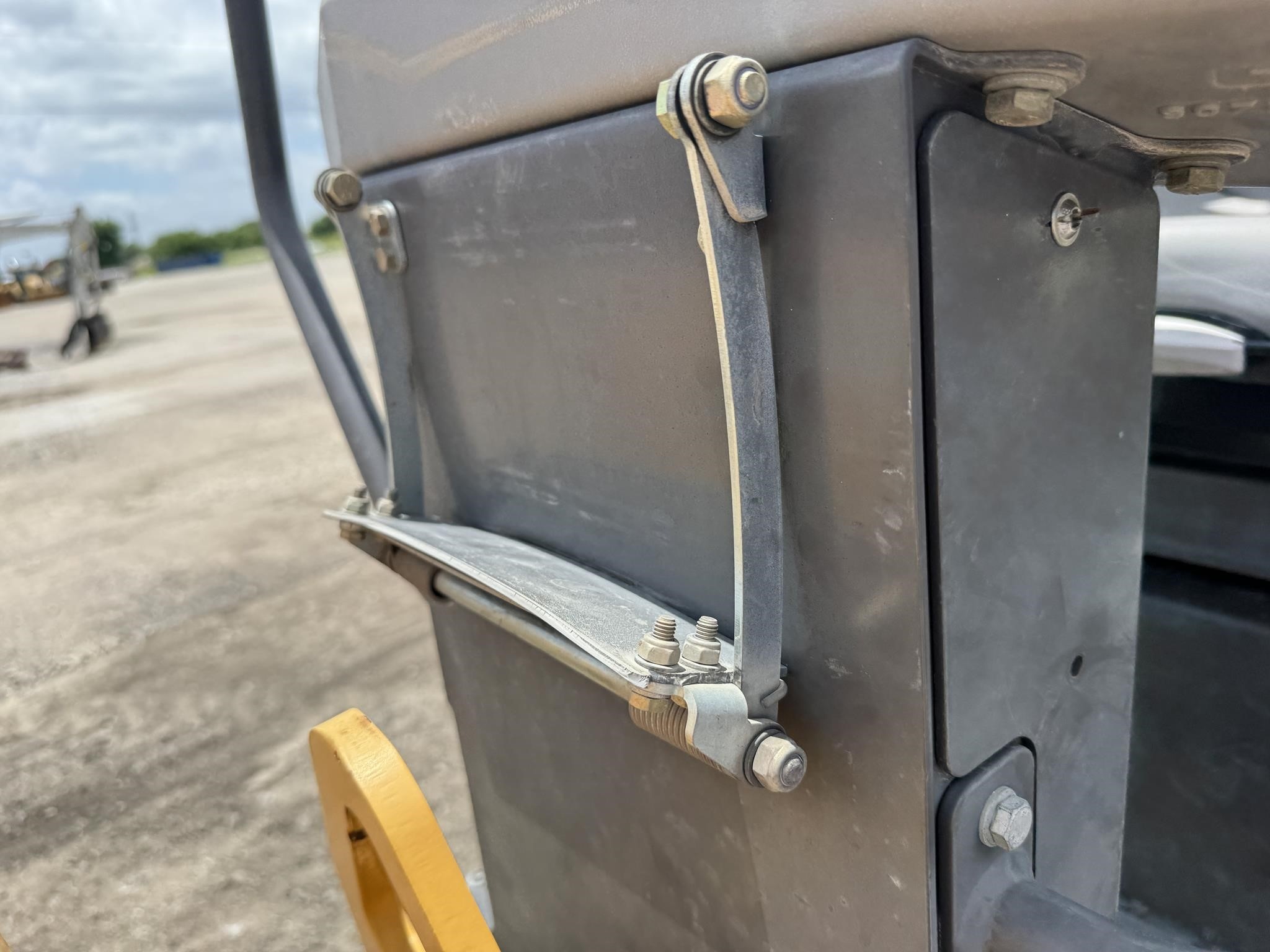 2018 Volvo DD25B Smooth Drum Compactor - Image 20