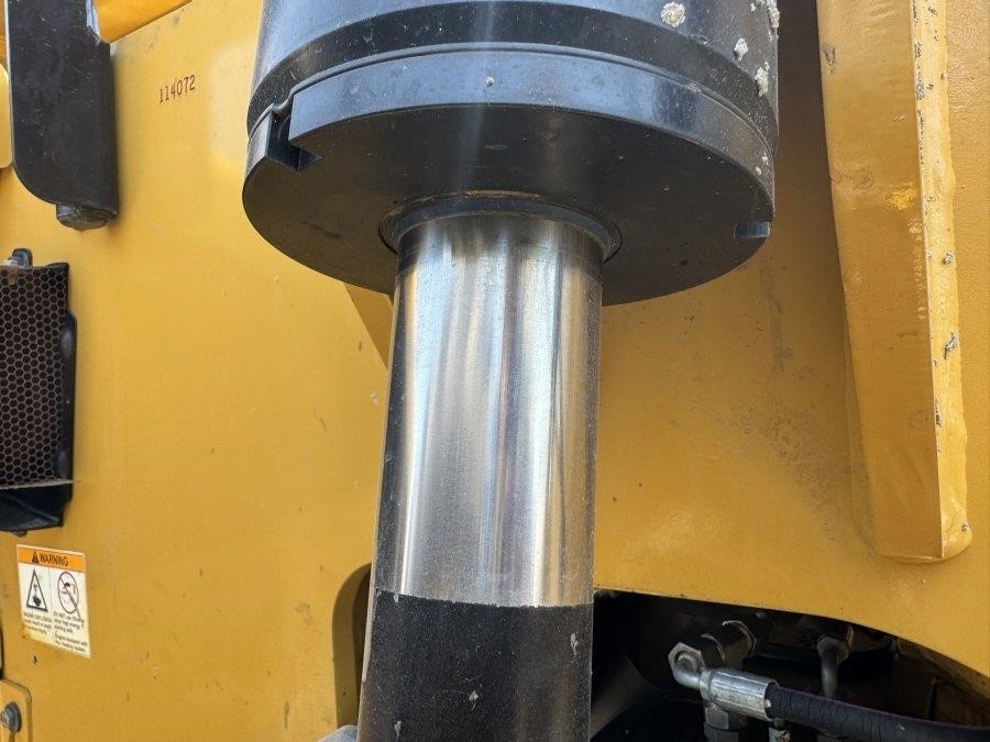 2019 Caterpillar TL1255D Telehandler - Image 20