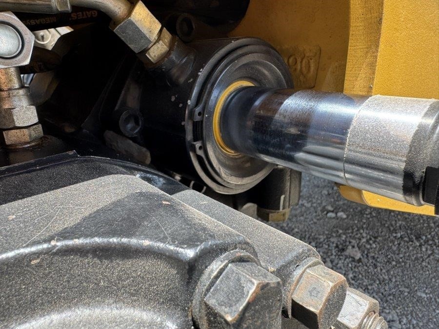 2019 Caterpillar TL1255D Telehandler - Image 26