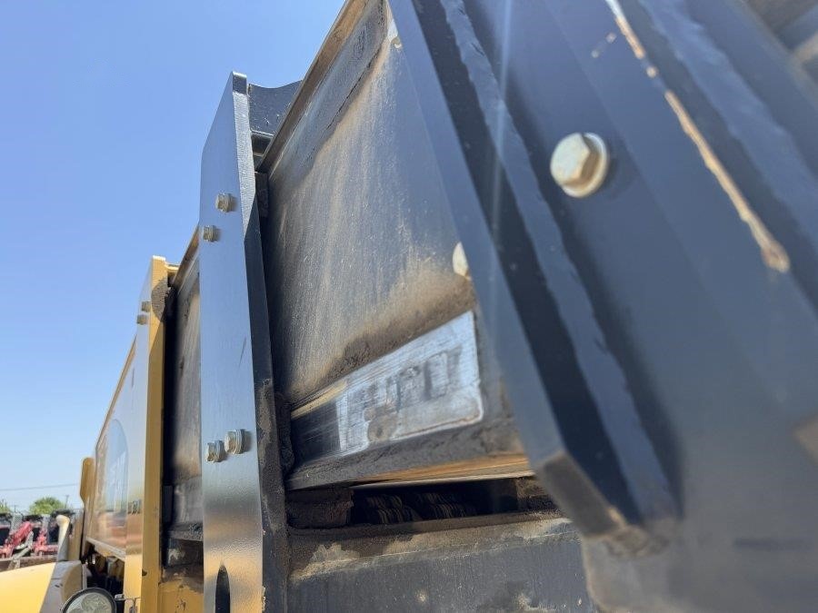 2019 Caterpillar TL1255D Telehandler - Image 29