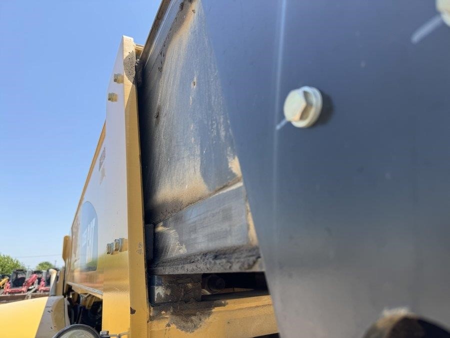 2019 Caterpillar TL1255D Telehandler - Image 30