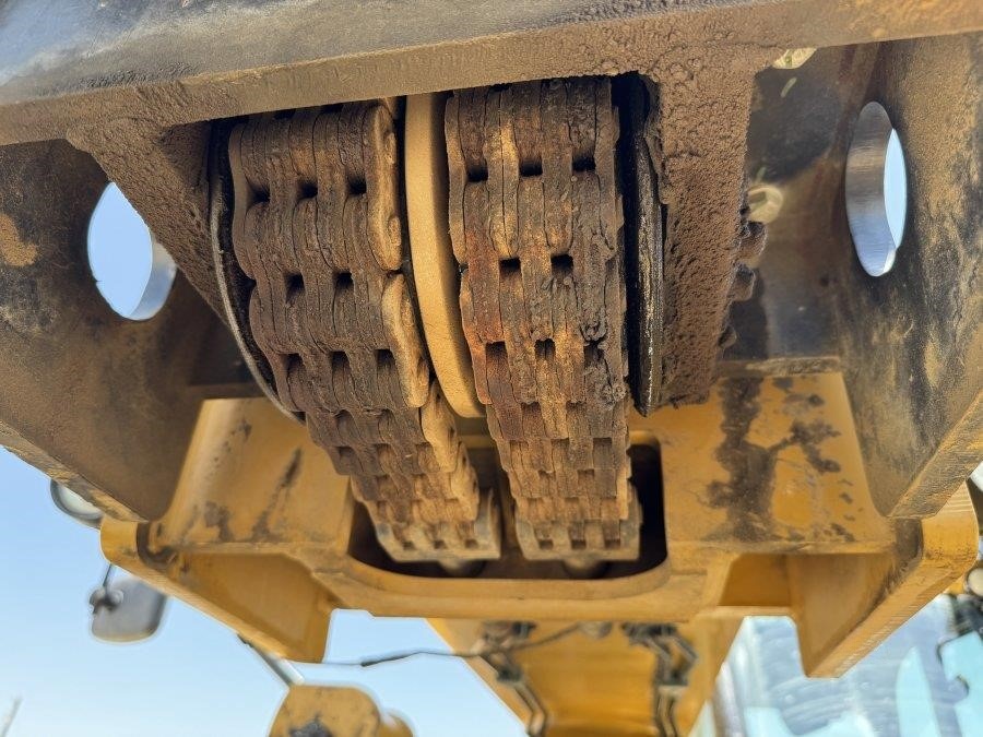2019 Caterpillar TL1255D Telehandler - Image 34