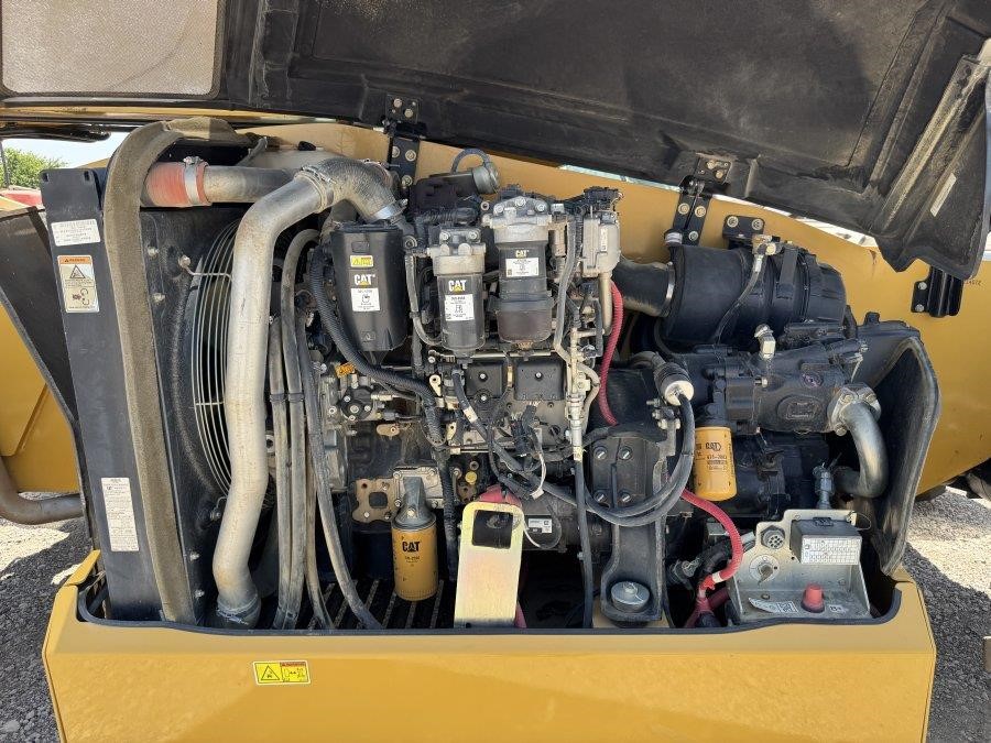 2019 Caterpillar TL1255D Telehandler - Image 47
