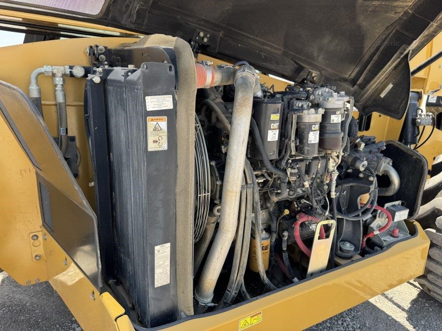2019 Caterpillar TL1255D Telehandler - Image 49