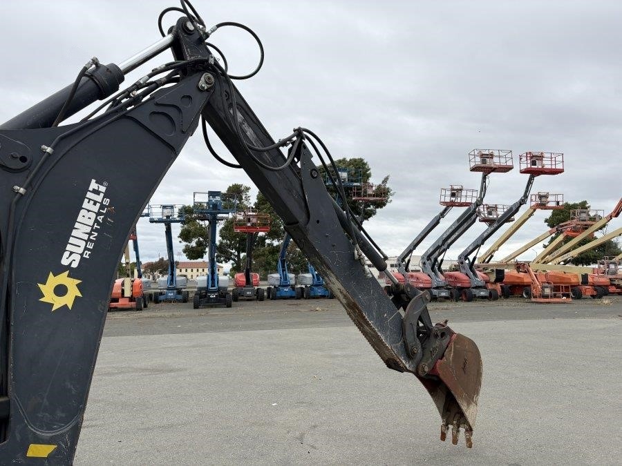 2018 Deere 310L EP Backhoe Loader - Image 23