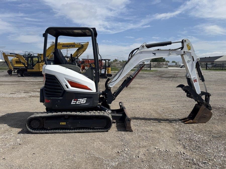 2020 Bobcat E26 Mini Excavator - Image 6