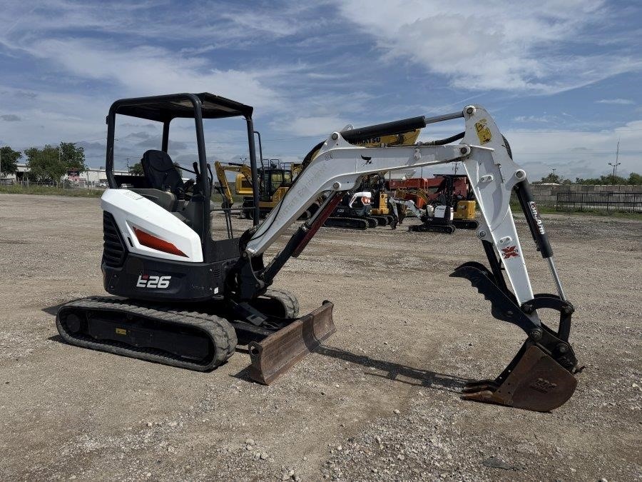 2020 Bobcat E26 Mini Excavator - Image 7