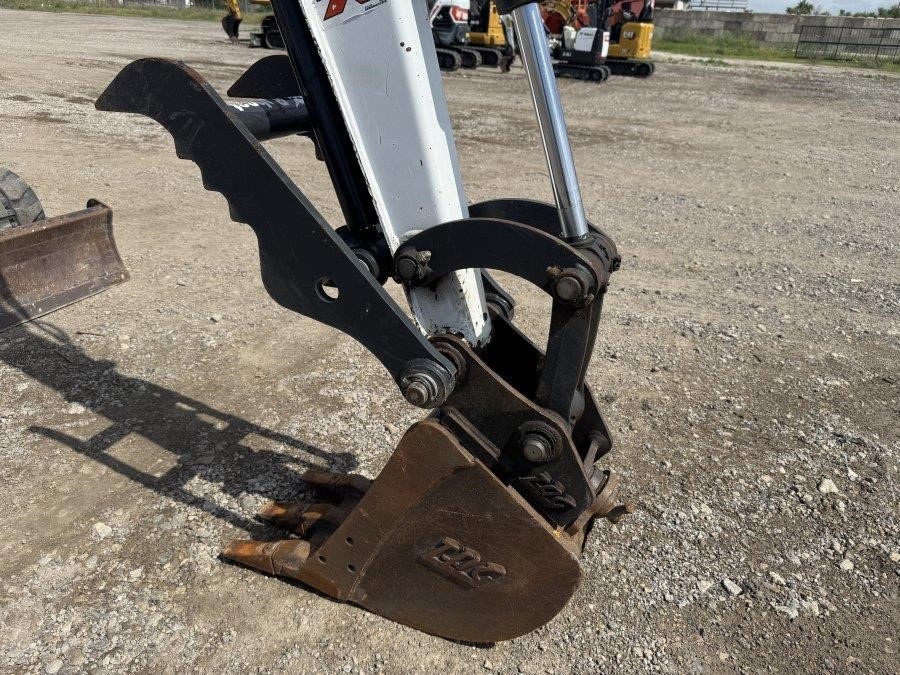 2020 Bobcat E26 Mini Excavator - Image 26
