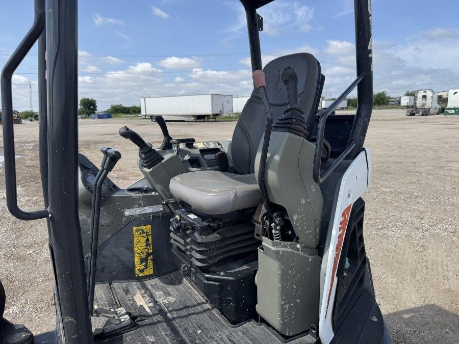 2020 Bobcat E26 Mini Excavator - Image 38