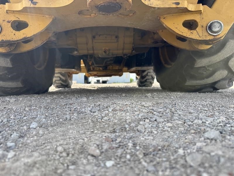 2014 Caterpillar 420F Backhoe loader - Image 13