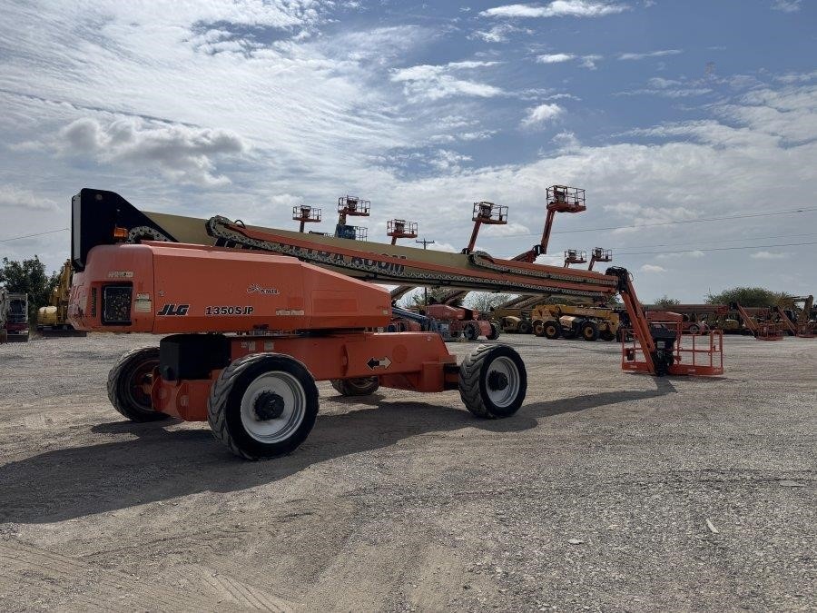 2007 JLG 1350SJP Boom Lift - Image 5
