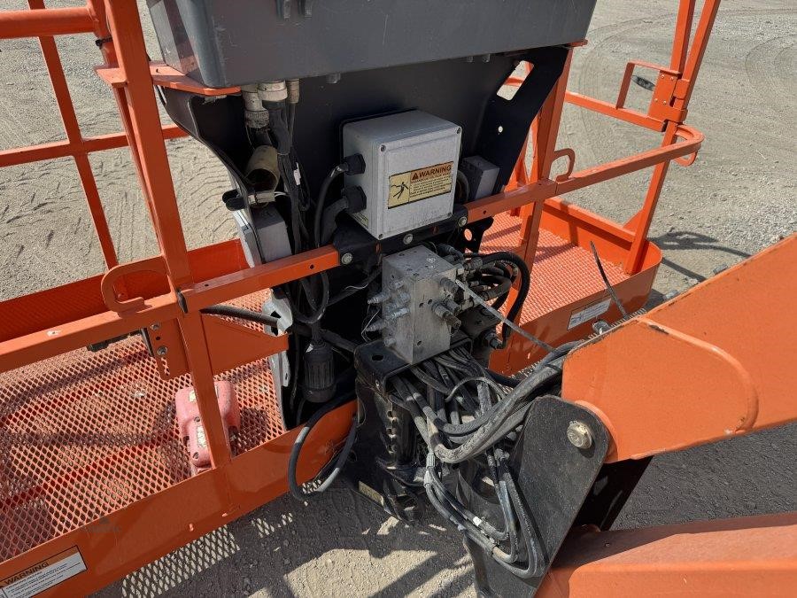 2007 JLG 1350SJP Boom Lift - Image 11