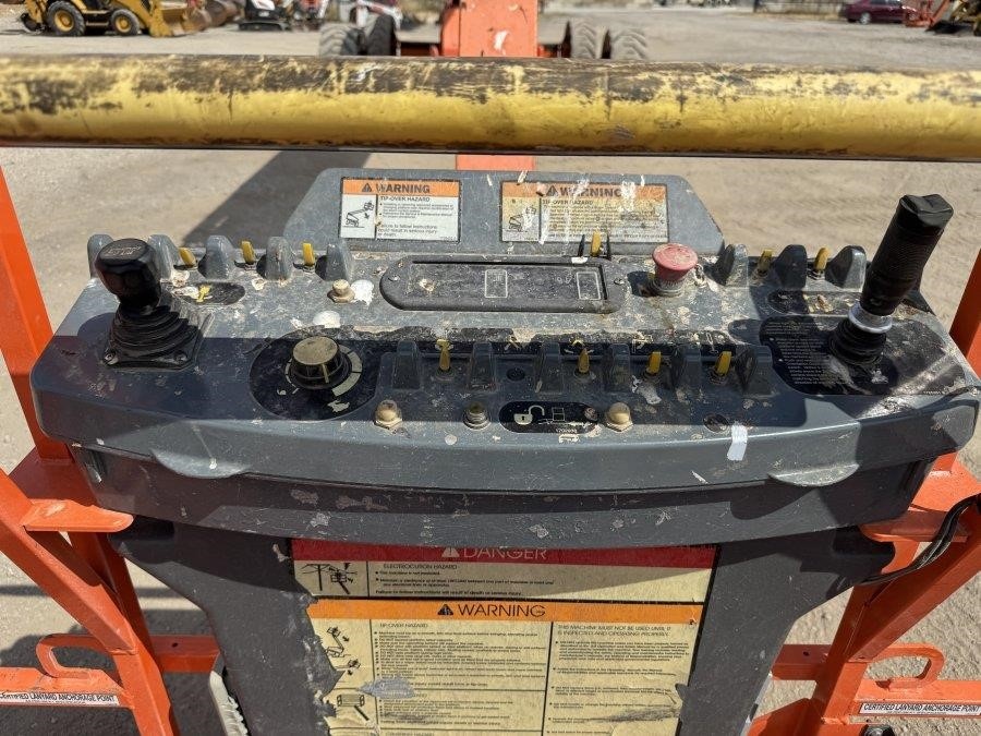 2007 JLG 1350SJP Boom Lift - Image 16