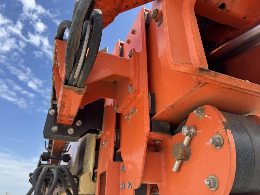2007 JLG 1350SJP Boom Lift - Image 19